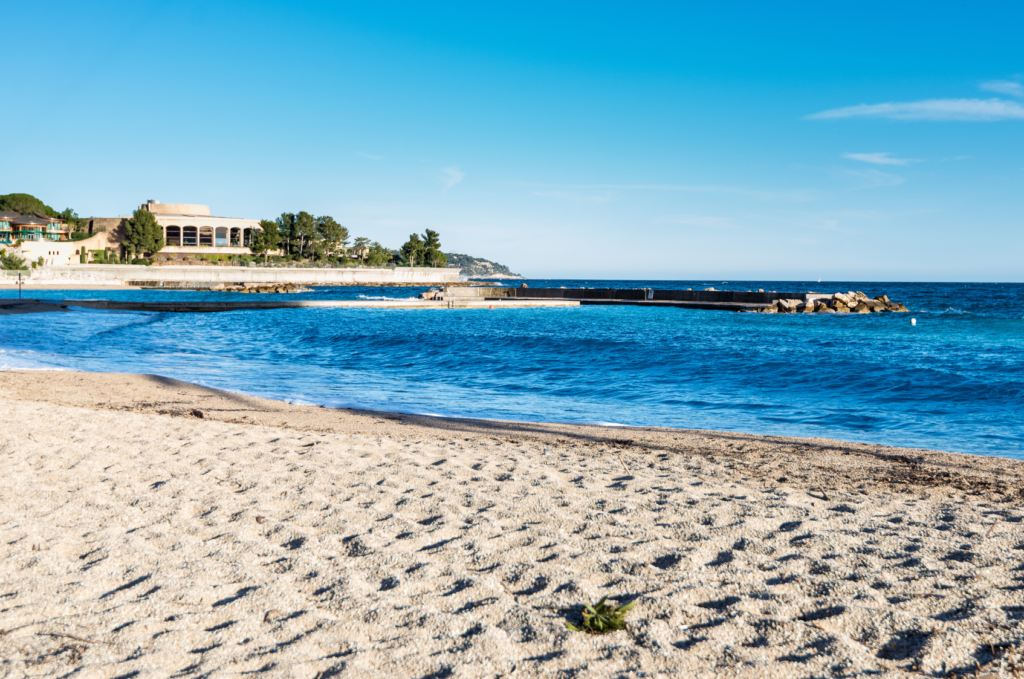 Relax and unwind on the pristine shores of Larvotto Beach in Monaco, where soft sands and turquoise waters await beneath the Mediterranean sun. This glamorous beach, fringed by palm trees and luxury hotels, offers a serene escape from the bustle of city life. Whether you're lounging in a private cabana, enjoying water sports, or sipping cocktails at beachfront bars, Larvotto Beach promises a picture-perfect seaside retreat. Discover the epitome of Riviera luxury and experience the allure of Larvotto Beach in Monaco.